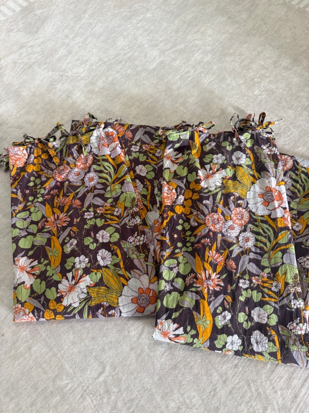 Set of 2 Urban outfitters Floral garden  Tie-Top sheer panels